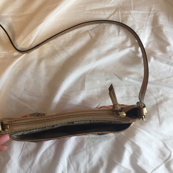 Coach purse - Picture 2 of 4